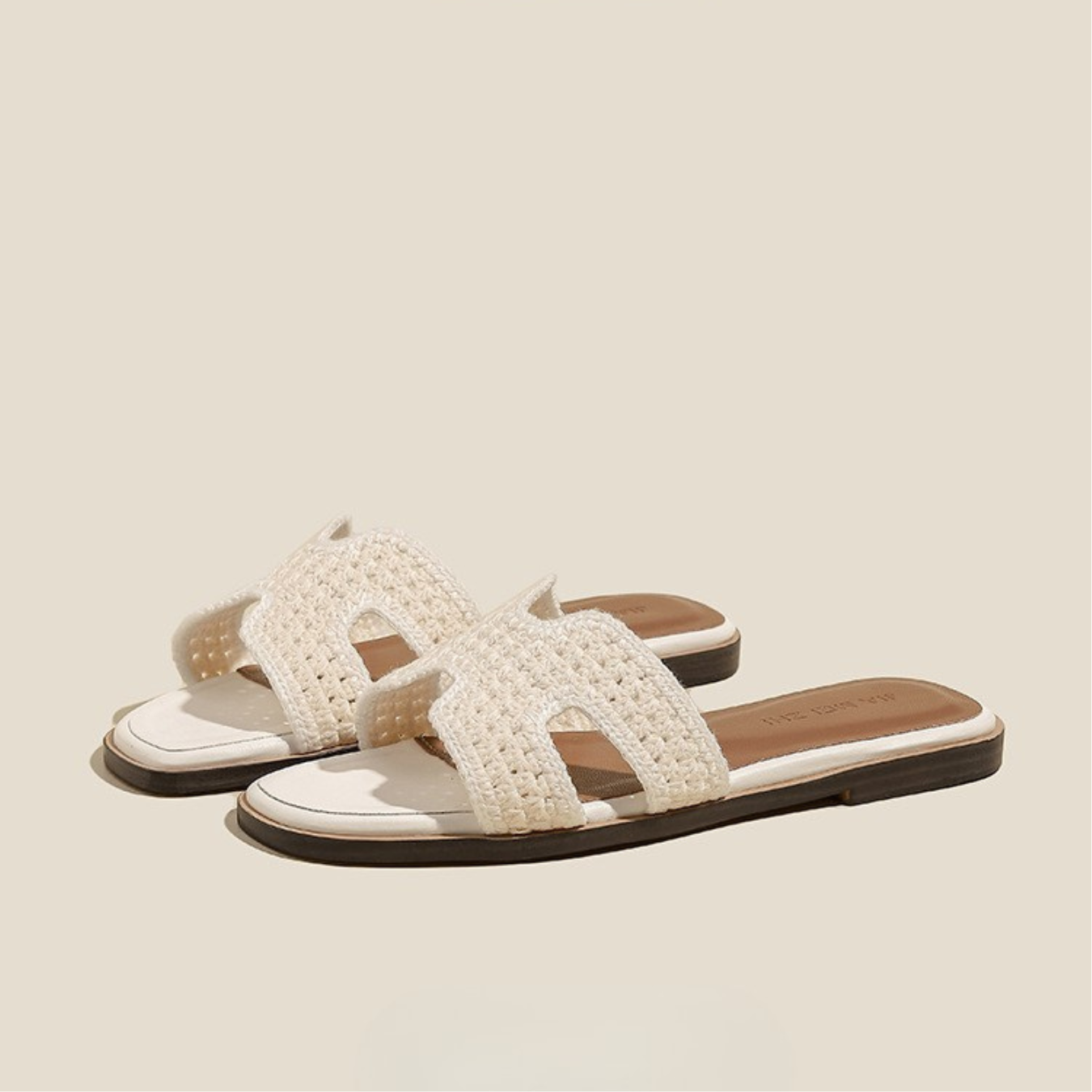 Élise Raphia™ | Elegant Sandals